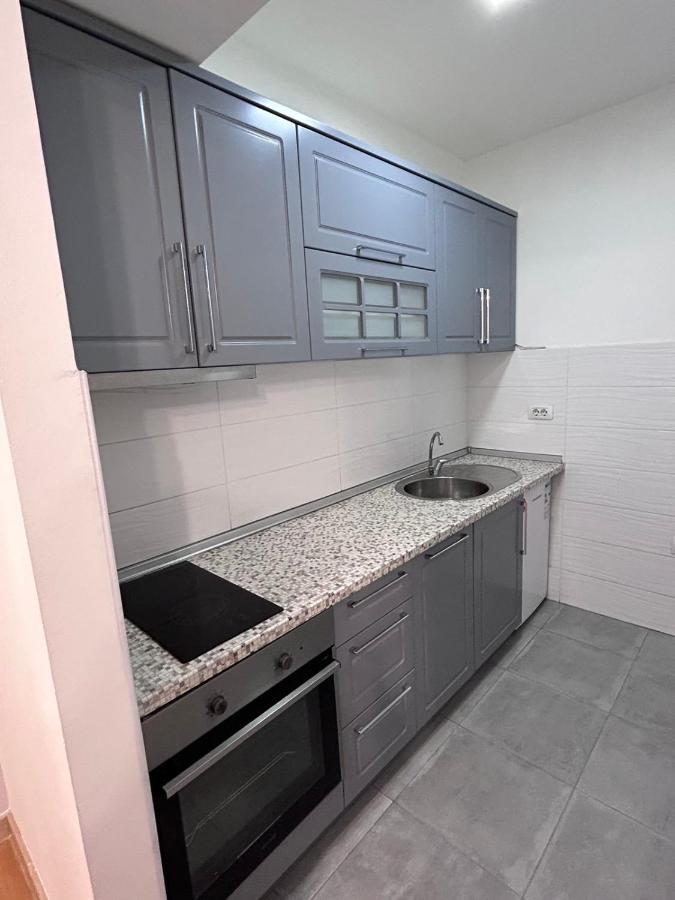 Apartments Empire - Adora Flatiron Скоп'є Екстер'єр фото